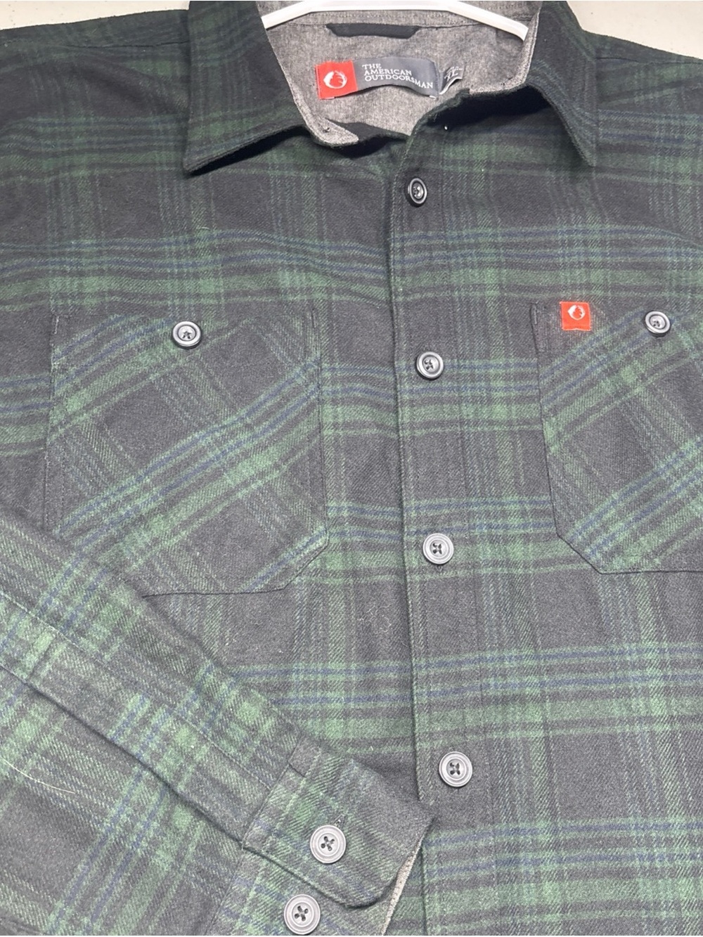 The American Outdoorsman Flannel Shirt Men's XL Green Plaid Long Sleeve Hunting